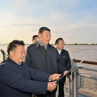 習近平在山東東營考察黃河入?？?砂石高質量發展提上日程
